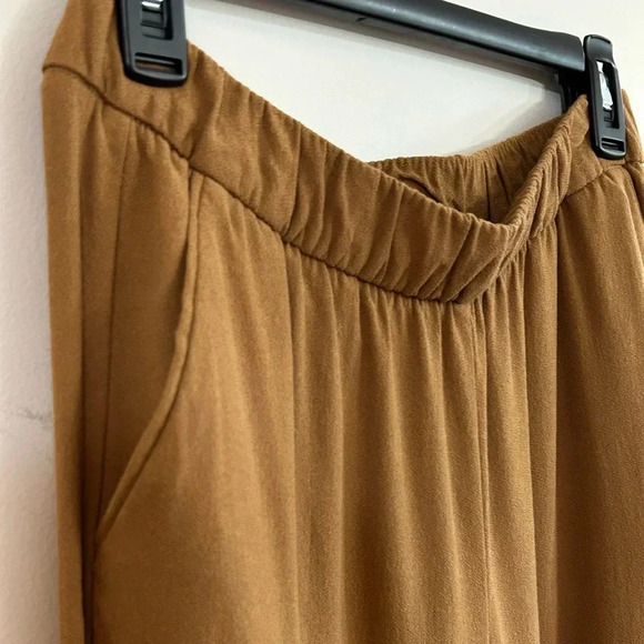 BODEN Brown Khaki Viscose Joggers - Picture 2 of 7